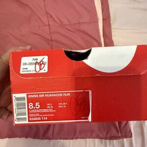 Nike Red WMNS Air Huarache Run Box